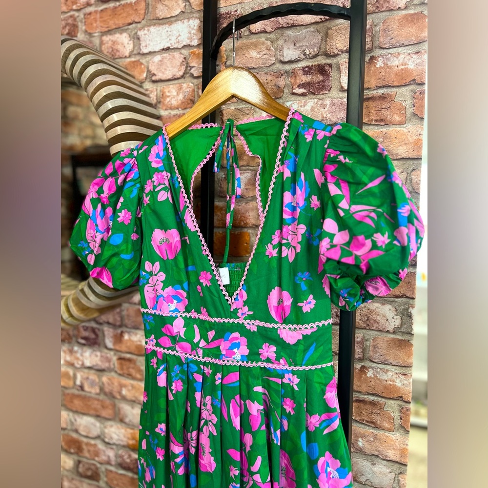 Long Floral Maxi Dress with Puffy Sleeves - Picture 2 of 5